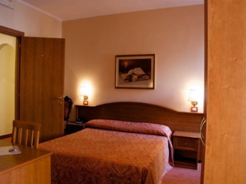 Hotel Intrastevere